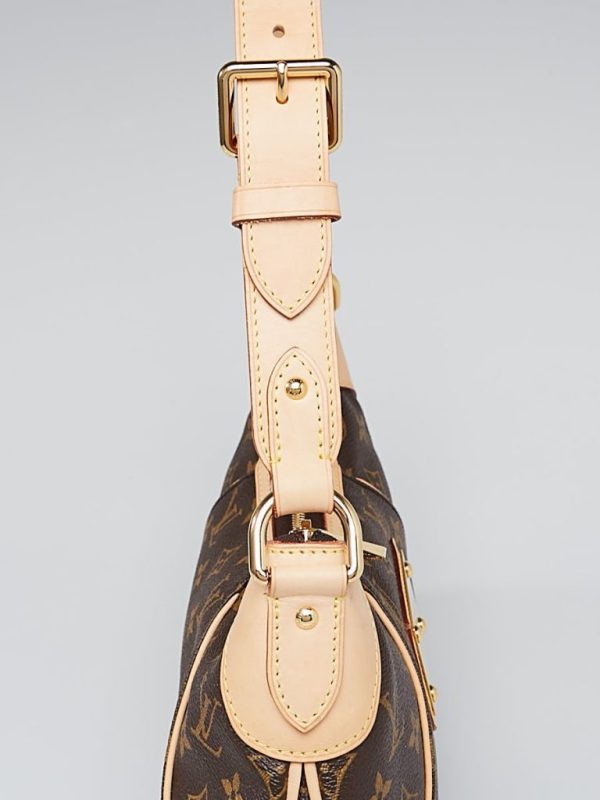 Louis Vuitton Thames PM Shoulder Bag - Image 3