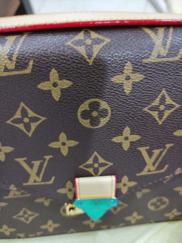 Louis Vuitton Pochette Metis - Image 5