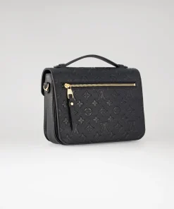 Louis Vuitton Pochette Metis Black Back