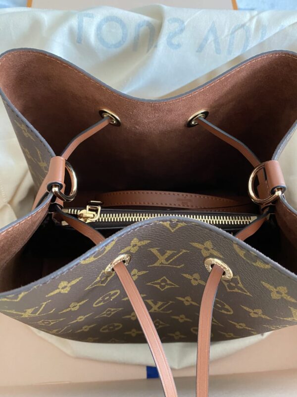 Louis Vuitton Neonoe Monogram - Image 3