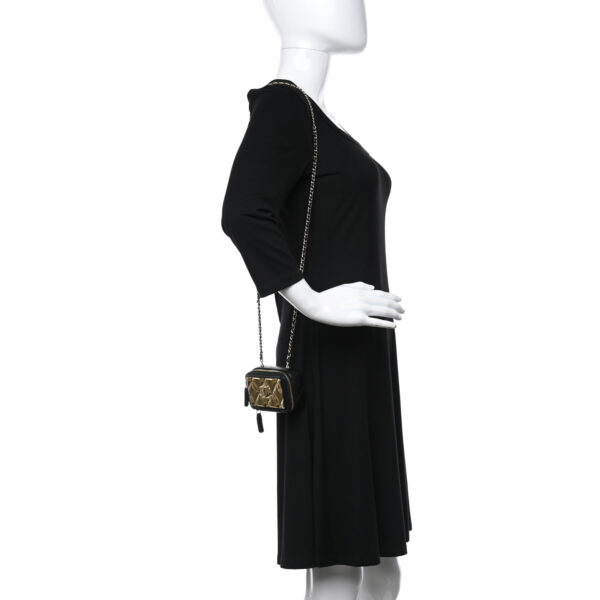 CHANEL Golden Plate Clutch With Chain - Image 4