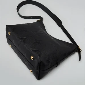 Alternative view of Louis Vuitton CarryAll PM Black