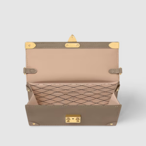Louis Vuitton M11216 Trunk Chain