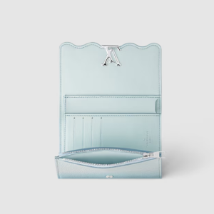 Louis Vuitton M83576 Capucines Compact Wallet