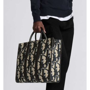 East-West Tote Dior Oblique Jacquard and Grained Calfskin Bag