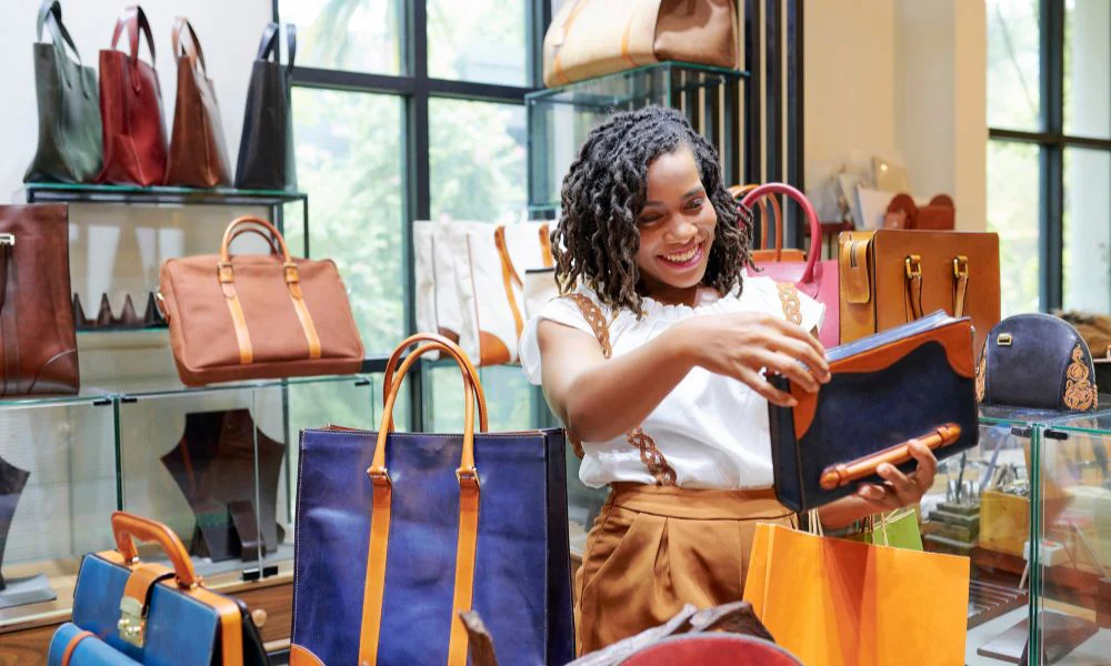 Can We Trust Outlet Stores Selling Handbags
